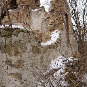 Trosky kostela, Nejstarší dochovaný objekt města Karlovy Vary. Vznikl patrně ve 2. pol. 13. stol. v rámci kolonizace.