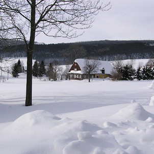 typické horské stavení