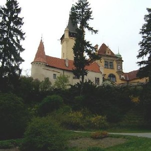 Průhonice 85