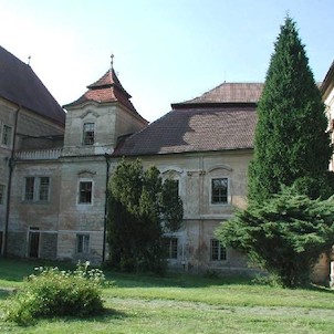 Barokní křídlo opatství v klášteře v Želivi
