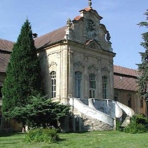 Rokokové křídlo opatství kláštera v Želivi