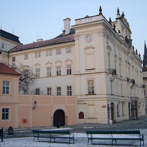 Ze západu
