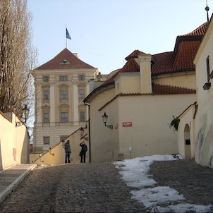 Černínský palác z Černínské ulice