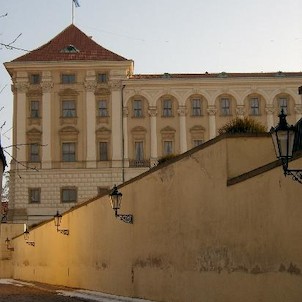 Z Černínské ulice - Černínský palác