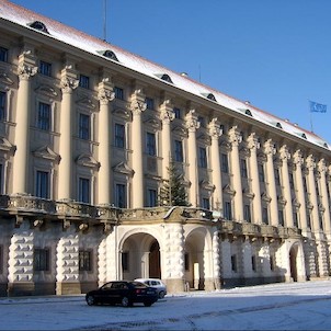 Černínský palác - hlavní vchod