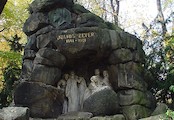 pomník J. Zeyera