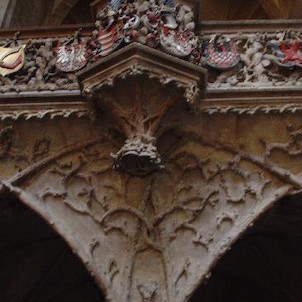 Chrám sv. Víta, Královská oratoř - detail