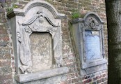 náhrobky hřbitova