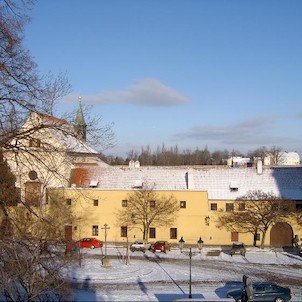 Areál kláštera z jihu