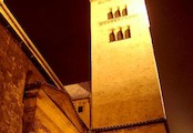 Noční věž kláštera