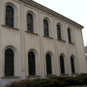 Okna synagogy