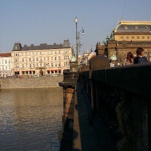 Vltava a most Legií