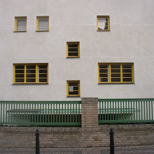detail jihozápadní strany