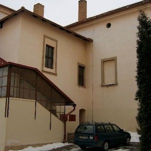 Na nádvoří
