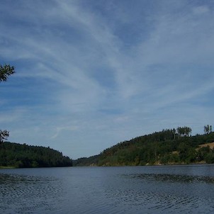 Hněvkovická přehrada, Purkarec