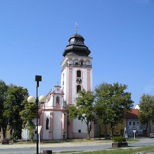 Kostel sv. Matěje v Bechyni