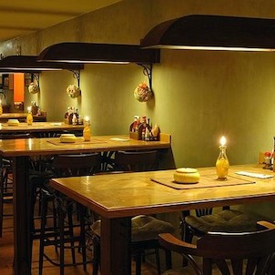 Dejavu Restaurant