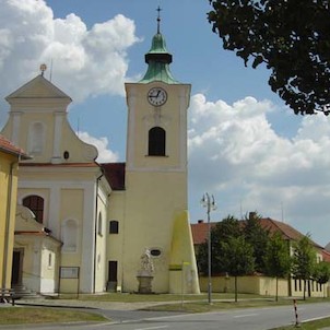 centrum obce Ostrovačice