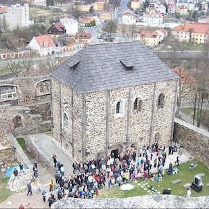 Kaple sv.Erharda s sv.Uršuly - pohled z Černé věže