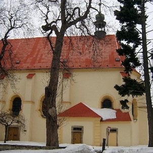 Kostel Sv. Panny Marie Bochov