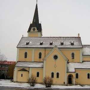 Kostel Povýšení sv.kříže v Karlových Varech 3, Kostel Povýšení sv.kříže v Karlových Varech – Rybářích.