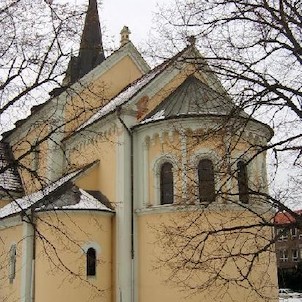 Kostel Povýšení sv.kříže v Karlových Varech – 10, Kostel Povýšení sv.kříže v Karlových Varech – Rybářích.