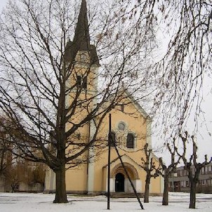 Kostel Povýšení sv.kříže v Karlových Varech – 25, Kostel Povýšení sv.kříže v Karlových Varech – Rybářích.