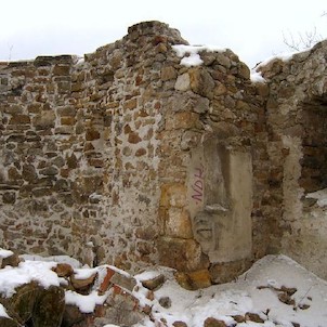 Ruina, Nejstarší dochovaný objekt města Karlovy Vary. Vznikl patrně ve 2. pol. 13. stol. v rámci kolonizace.
