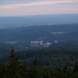 Pohled na Nejdek z tisovské věže