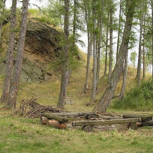 Štědrý hrádek, ohniště na hrádku