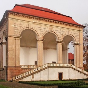 Park Libosad s Valdštejnskou lodžií