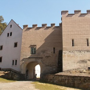 Vchod do hradu