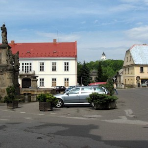Náměstí