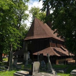 Hřbitovní kostel Panny Marie