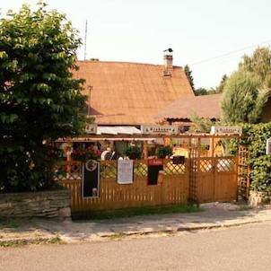Restaurace se zahrádkou