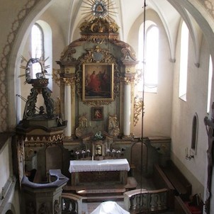 Oltář v kostele Nejsvětějí trojice