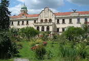Východní křídlo zámku Častolovice - penzion