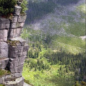 Pohled do Labského dolu od Pančavského vodopadu