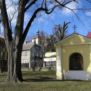 Vesnička pod hradem
