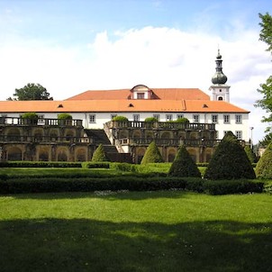 Státní zámek Zákupy