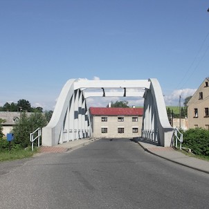 Brücke über die Neisse