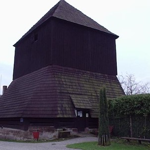 Dřevěná zvonice