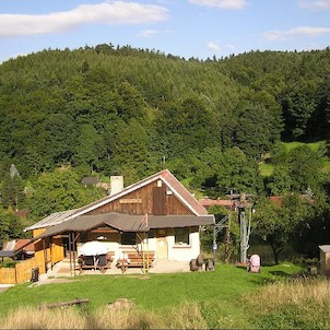 stanice vleku pod sjezdovkou u rozhledny