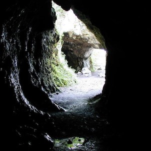 Jeskyně Šipka, pohled ven z jeskyně
