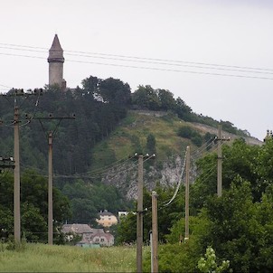 Pohled na Trúbu od příjezdové cesty