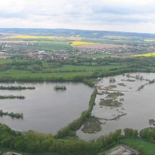 Letecký pohled na rybník Kotvice