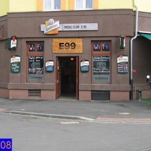 E 99