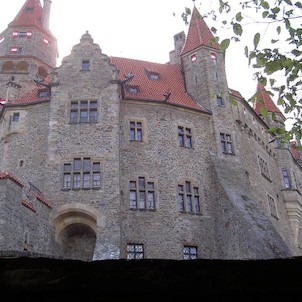 neobvyklý pohed na známý hrad - 2