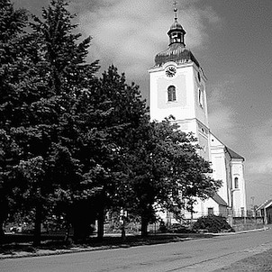 kostel sv. Maří Magdalény v Senici na Hané