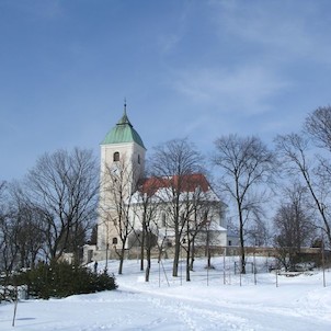 Kostel v zimě